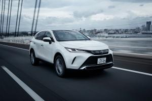 Toyota Harrier 2020 года 